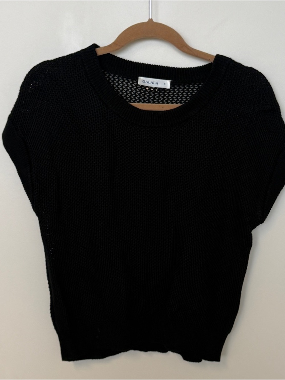 Alala Womens Black Knit Short Sleeve Sweater Sz Small